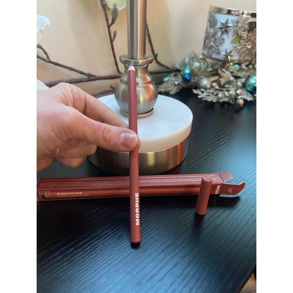 Morphe Signature Lip Pencil - Junior Suite